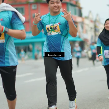 Runner Photo 8935253
