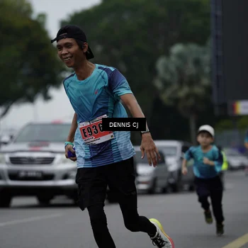 Runner Photo 8935299