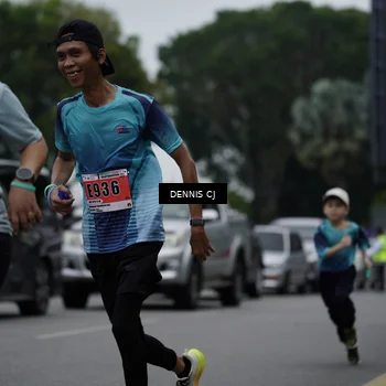 Runner Photo 8935304