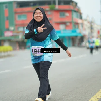 Runner Photo 8935314
