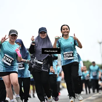 Runner Photo 8935341