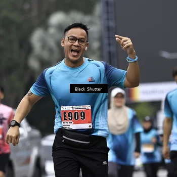 Runner Photo 8935385