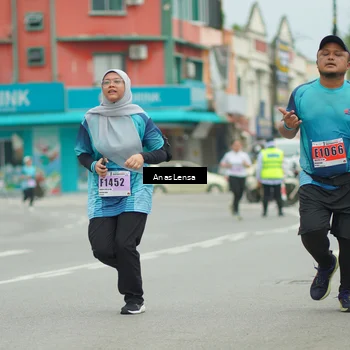 Runner Photo 8935406