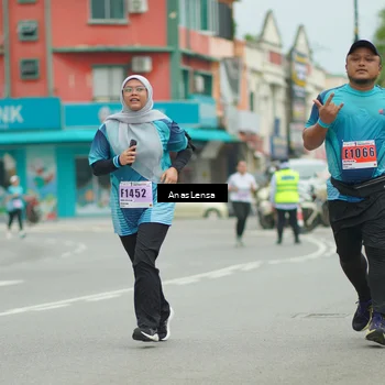 Runner Photo 8935410