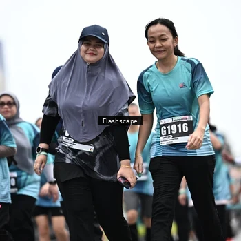 Runner Photo 8935459