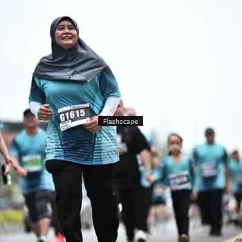 Runner Photo 8935476