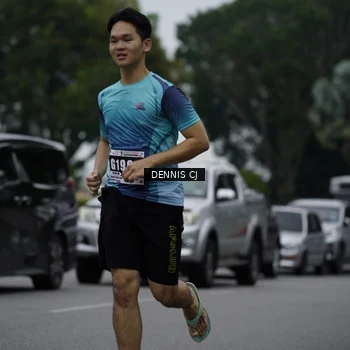 Runner Photo 8935486