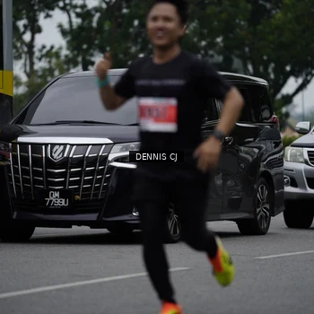 Runner Photo 8935489