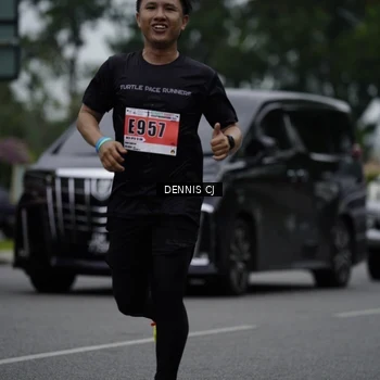 Runner Photo 8935496