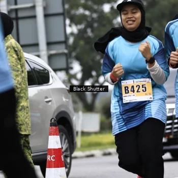 Runner Photo 8935578