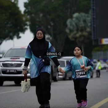 Runner Photo 8935595