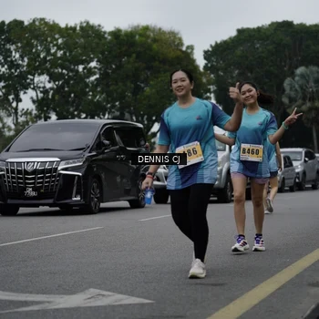 Runner Photo 8935604