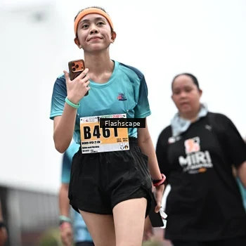 Runner Photo 8935618
