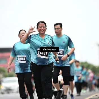 Runner Photo 8935870