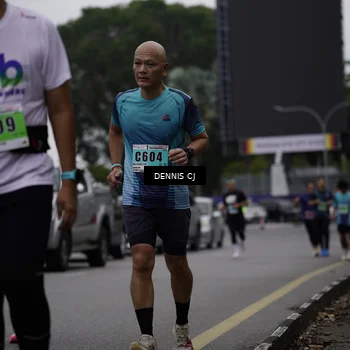 Runner Photo 8935895