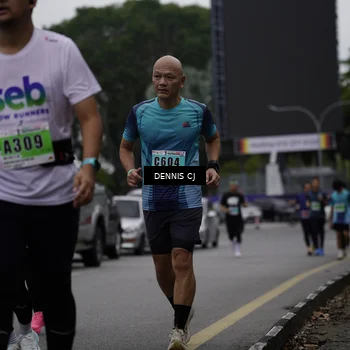Runner Photo 8935912