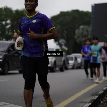 Runner Photo 8935963