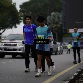 Runner Photo 8935990