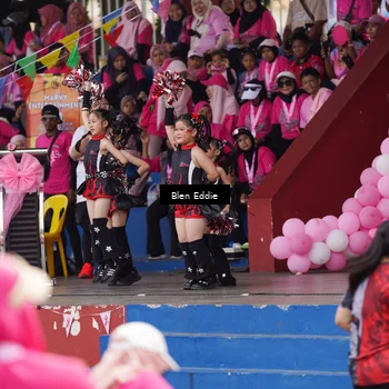 Runner Photo 8936012