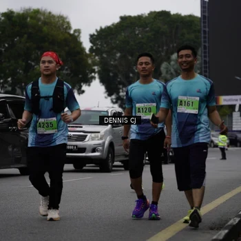 Runner Photo 8936187