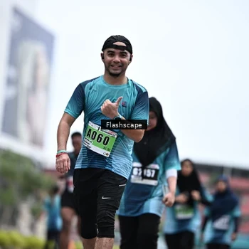 Runner Photo 8936195