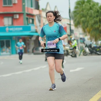 Runner Photo 8936259