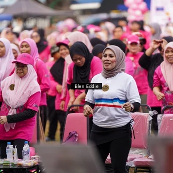 Runner Photo 8936261
