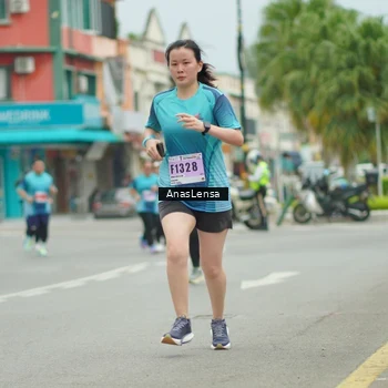 Runner Photo 8936264
