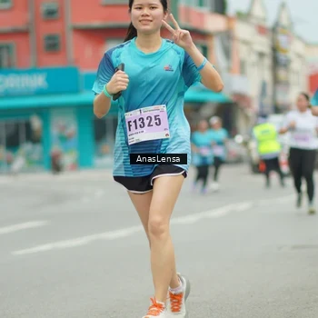 Runner Photo 8936269