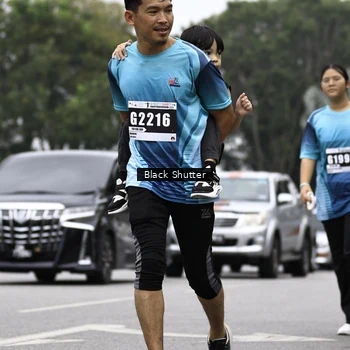 Runner Photo 8936330