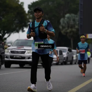 Runner Photo 8936364