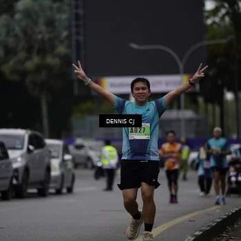 Runner Photo 8936381