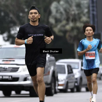 Runner Photo 8936472