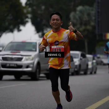 Runner Photo 8936496