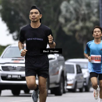 Runner Photo 8936497