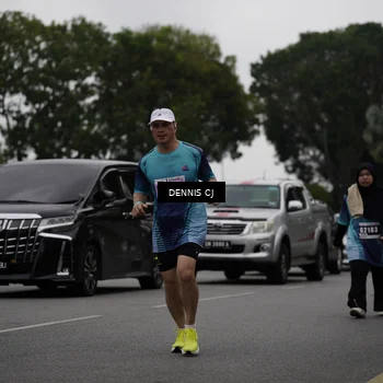 Runner Photo 8936609