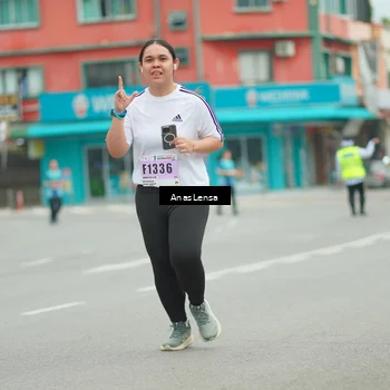 Runner Photo 8936635