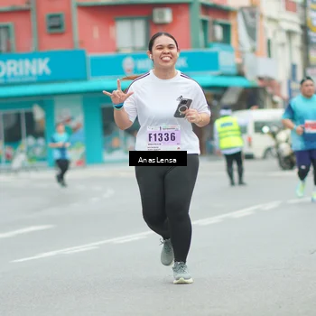 Runner Photo 8936643