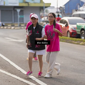 Runner Photo 8936675