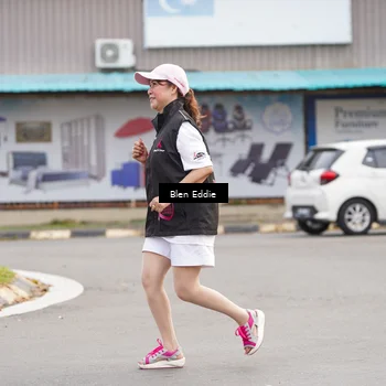 Runner Photo 8936686