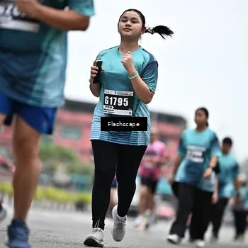 Runner Photo 8936707