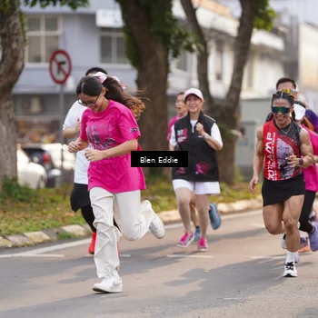 Runner Photo 8936745