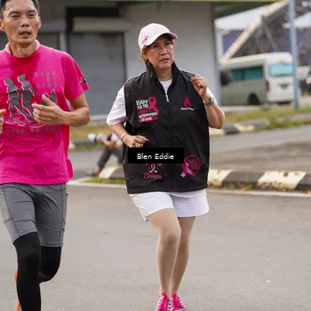 Runner Photo 8936767