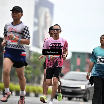 Runner Photo 8936808