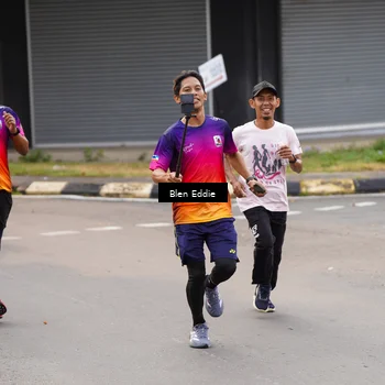 Runner Photo 8936814