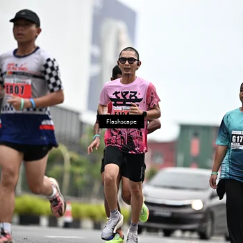 Runner Photo 8936816