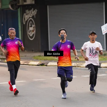 Runner Photo 8936823