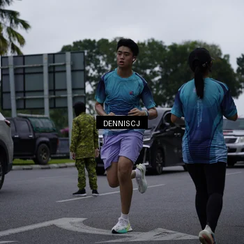 Runner Photo 8936848