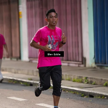 Runner Photo 8936863