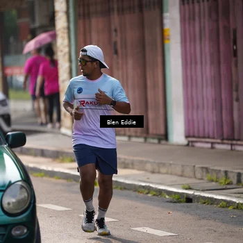 Runner Photo 8936880
